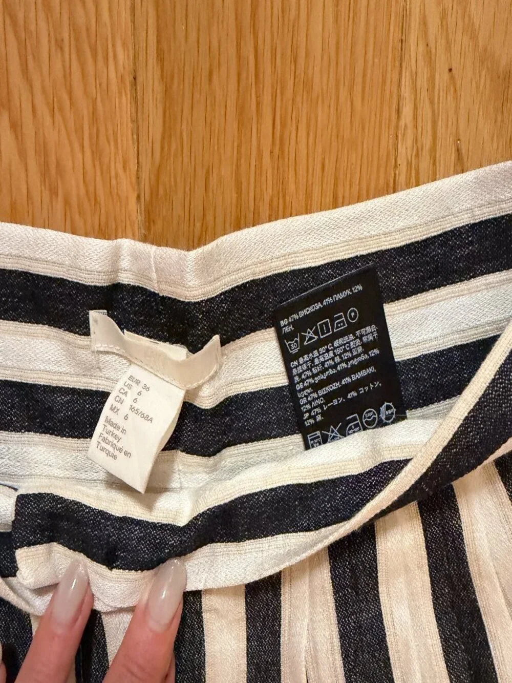 Trending NWT, Sz 6 H&M, Linen Blend Long Line Short, Culotte, Stripe Pattern